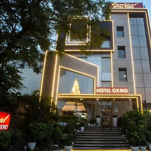 Hotel Cardinal Oxmo Delhi Airport ***