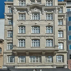 Hotel Alpek ***