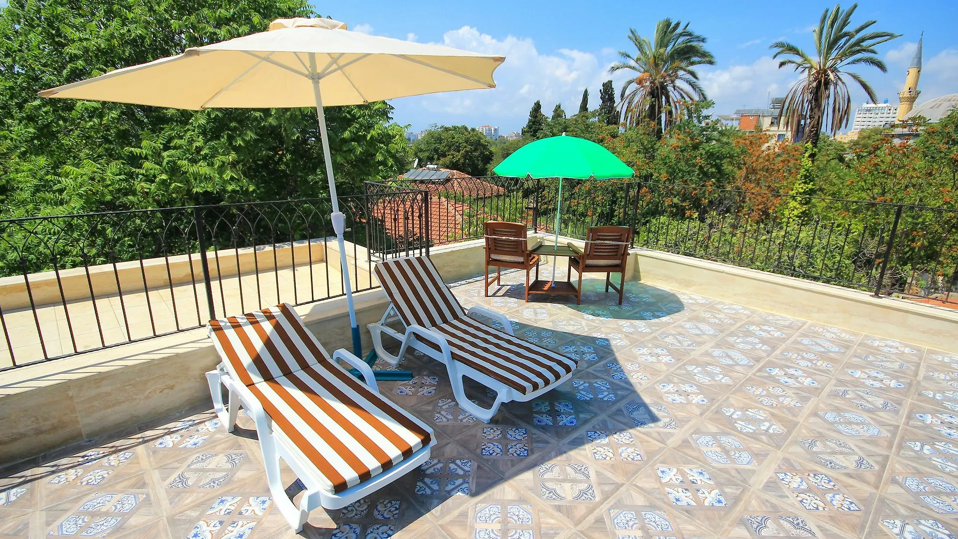 Delight Deluxe Aparts 4*, Antalya